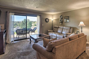 Ground-Floor Condo with Patio 1 Mi to 76 Strip!